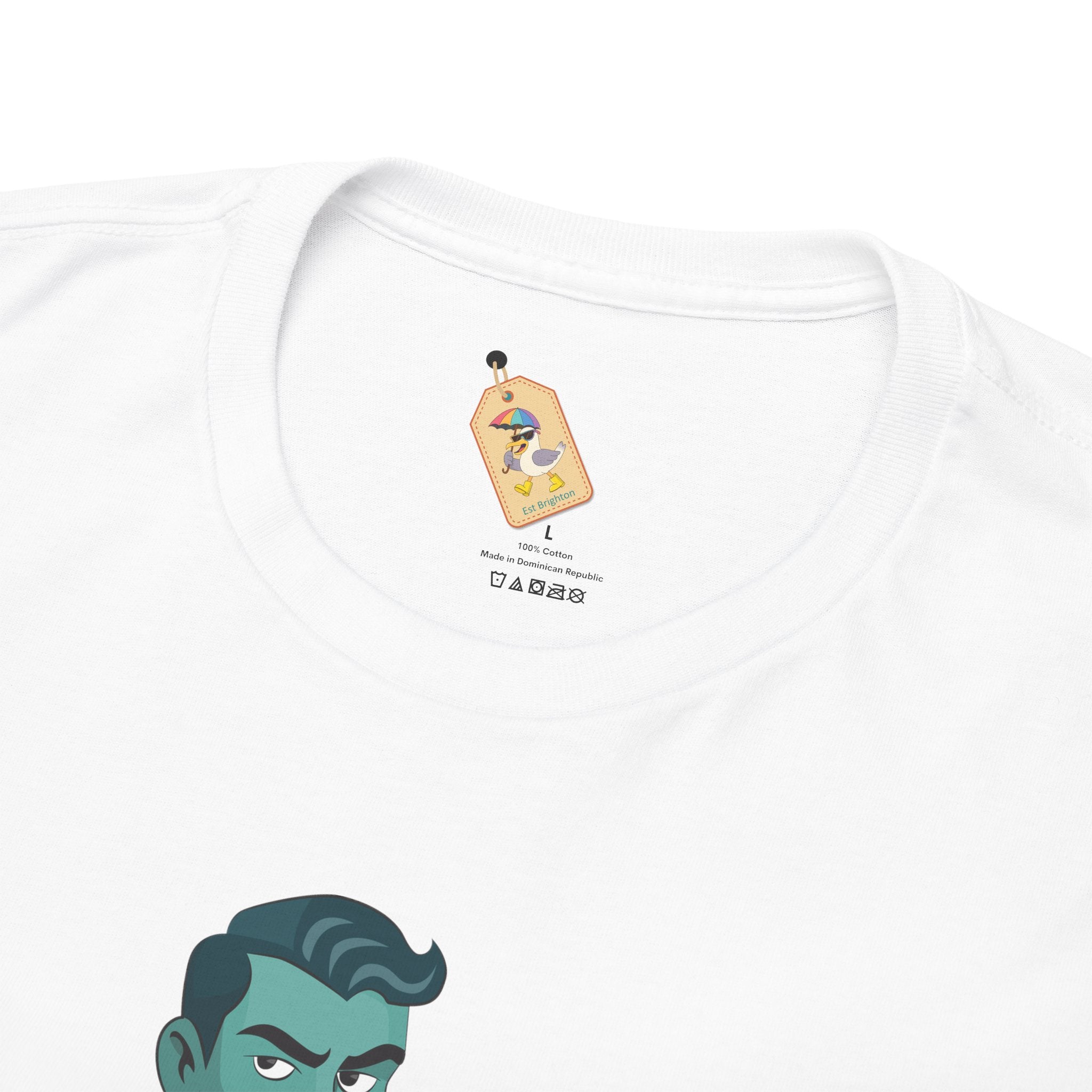 Hunk in chains - Unisex Heavy Cotton Shirt